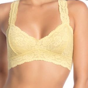 NWT Free People Galloon Lace Racerback